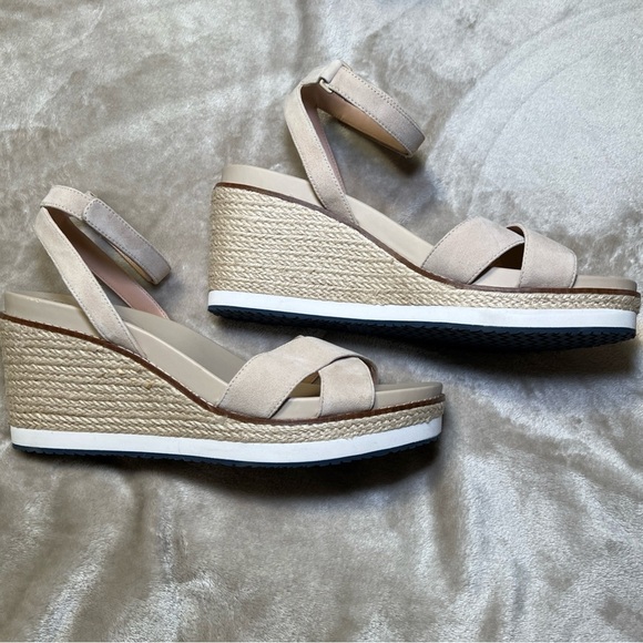 Cole Haan Cloudfeel Espadrille Wedge sandal Sesame Suede Size 10 B Summer Casual - Picture 1 of 14
